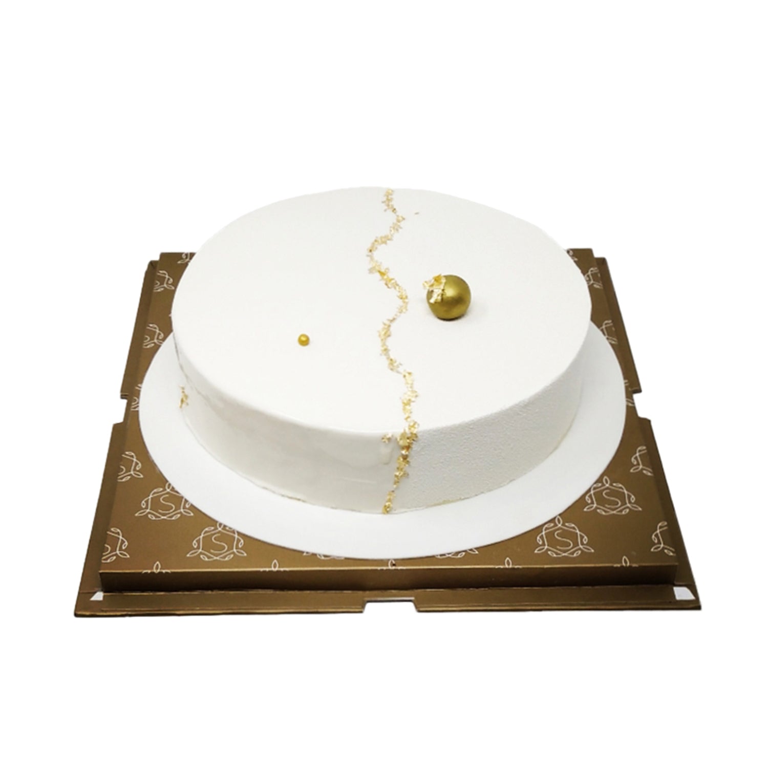Elegant Pearl Cake