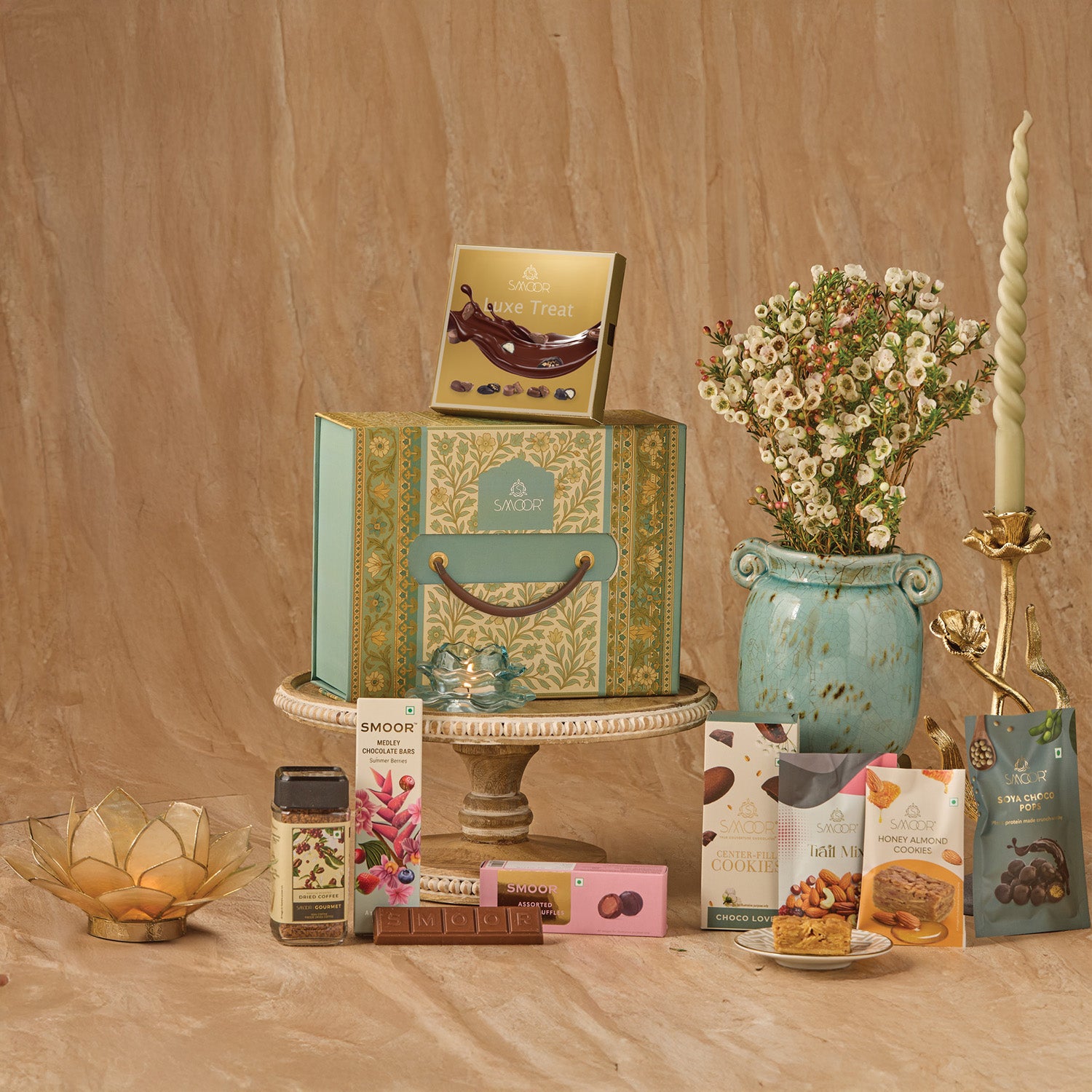 THE GOURMET TREASURY BOX