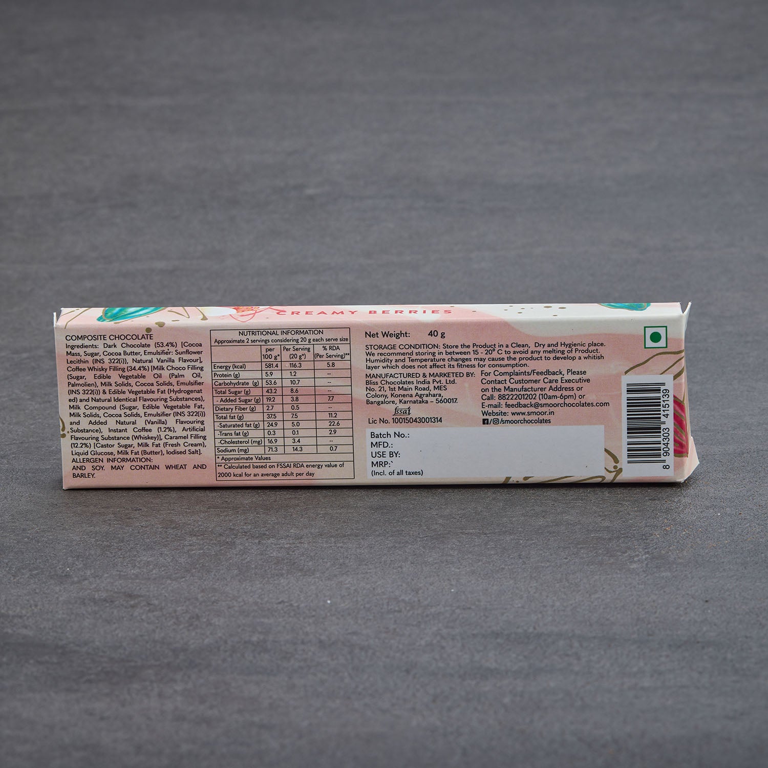 Baileys x SMOOR: Creamy Berries Chocolate Bar