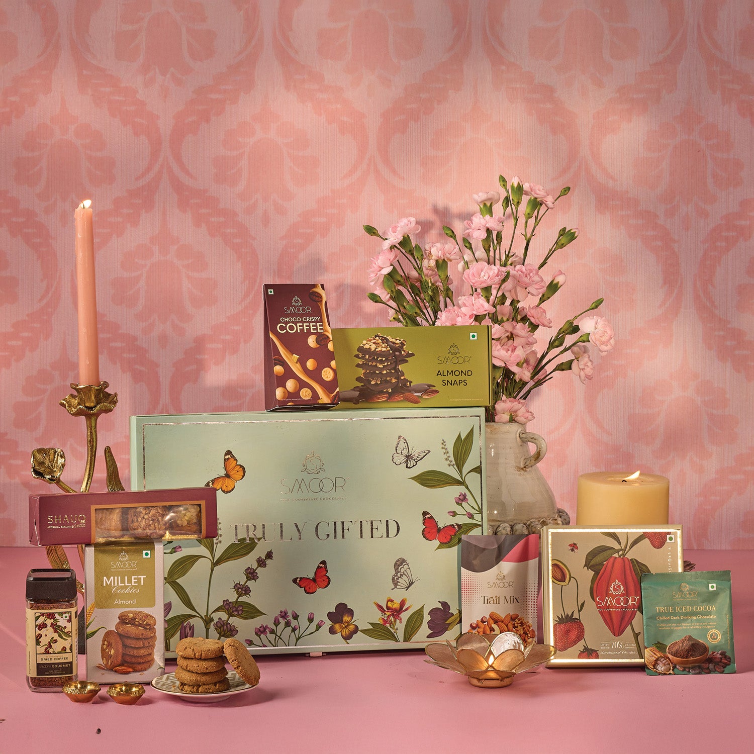 Smoor  Aura Hamper