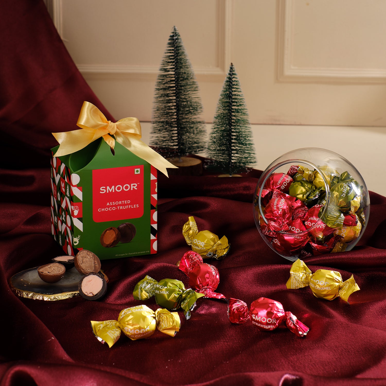 ASSORTED CHRISTMAS  CHOCO-TRUFFLES PACK OF 16